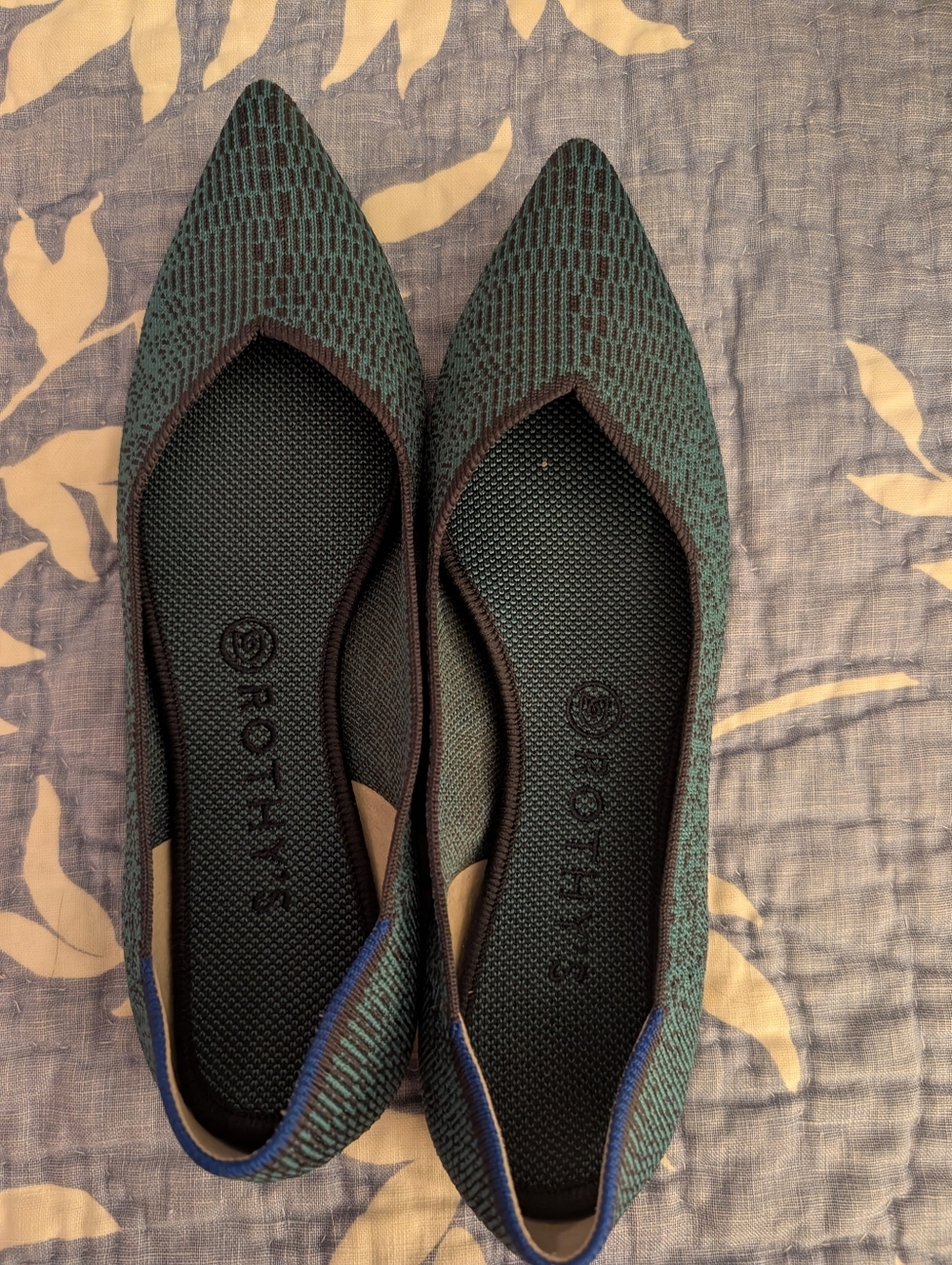 Rothys Spruce Pointed Toe Flats